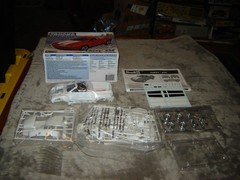 Revell 85-4052 Model Kit CHEVY SSR Box opened kit Factory Sealed 1/25 scale 2013