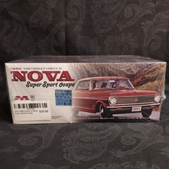 Moebius 1965 Chevrolet Chevy II Nova Super Sport Coupe 1:25 Scale Model Kit 2322