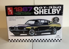 Shelby GT-350 1967 AMT 1/25 scale plastic model kit New In Box Sealed