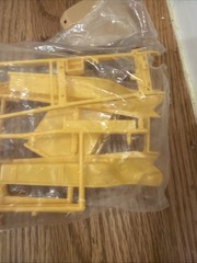 1974 Monogram USA 1/24 Model Kit 7555 ’29 Ford Roadster Pick-Up Truck