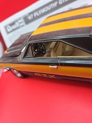 Revell 1967 Plymouth Belvedere GTX Hemi 1/25 Model Kit Street Machine Built