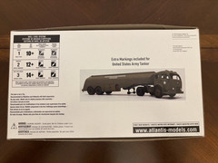 WHITE-FRUEHAUF SINCLAIR GAS TRUCK (2020 MODEL KIT) – NEW
