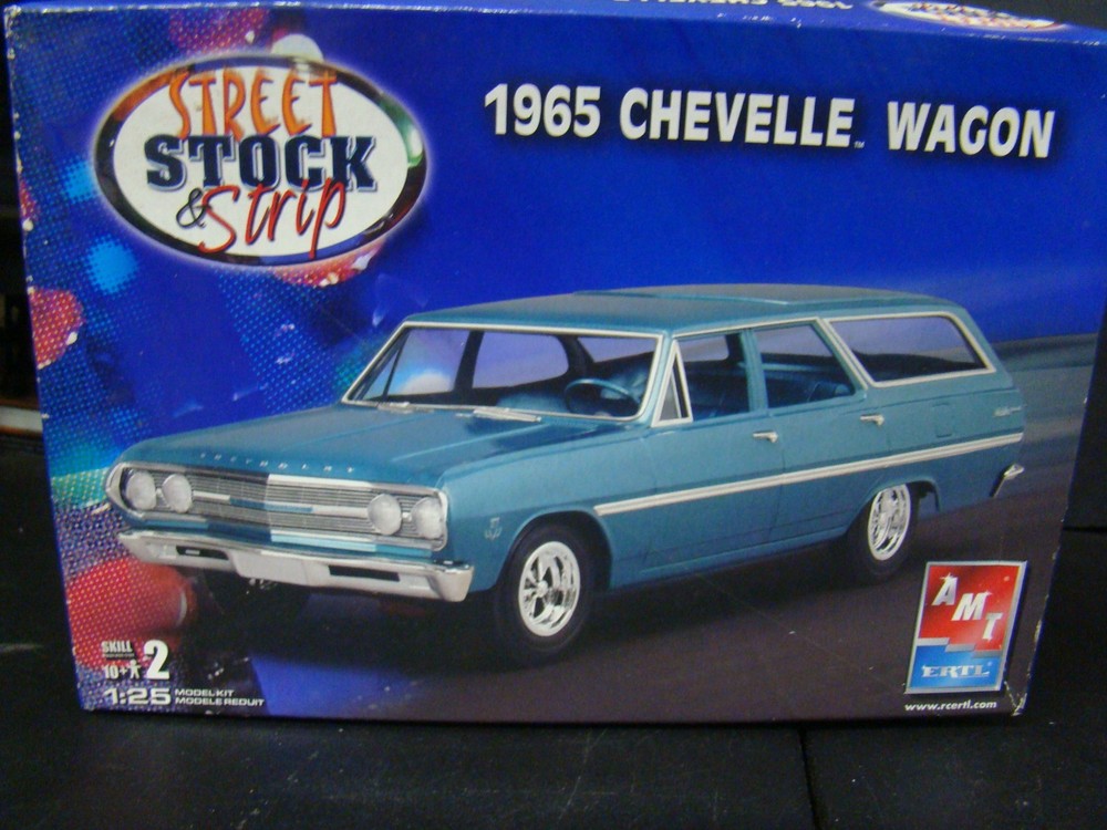 AMT 1965 CHEVELLE WAGON STREET STOCK OR STRIP FACTORY SEALED INSIDE ++++EXTRAS