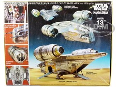 SKILL 2 MODEL KIT RAZOR CREST “STAR WARS: THE MANDALORIAN 1/72 SCALE AMT AMT1273