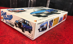 OPEN BOX Nichimo 1:24 Scale Model Kit Motorized MAZDA 323 FRIDAY No. 3 700