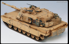 1/35 M1A1 ABRAMS “IRAQ 2003” US Army Tank Plastic Model Kit #13202 ACADEMY