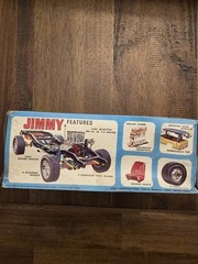 AMT 1/25 Scale AMT1219 1972 GMC Jimmy Model Kit
