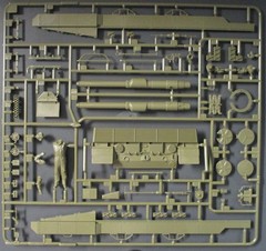 Tamiya 1/35 German Leopard 2A6 Ukraine – Parts Tree B from Kit No. 25207