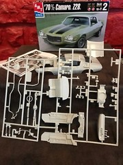 AMT/ERTL 1970-1/2 Camaro Z28 1/25 Scale Model Kit #30086 Unbuilt A3