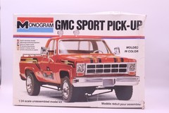 MONOGRAM GMC SPORT PICK-UP MODEL KIT