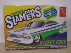 AMT #1226 1/25 SCALE 1958 PLYMOUTH STREET FURY SNAP KIT NEW IN DAMAGED BOX
