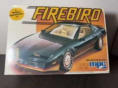 ’82 PONTIAC FIREBIRD 1:25 scale model kit MPC #1-0808 1980s Sealed Kit