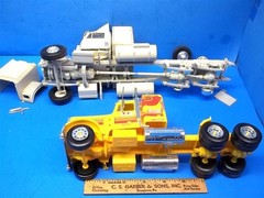 Vintage Model Trucks – Big Rig – 18 Wheelers – (2) For Parts