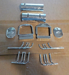 PARTS: LINDBERG 1/8 CUSTOM T [BIG RED, TALL T, BOBTAIL]–PRICE IS PER BAG