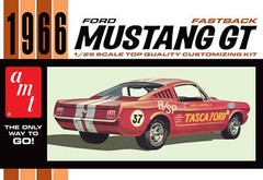 AMT 1/25 Ford Mustang Fastback 2+2 Plastic Model Kit
