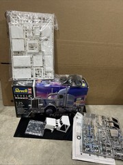 REVELL 85-2627 PETERBILT 359 MODEL KIT-NIB-1:25 SCALE New Open Box Complete