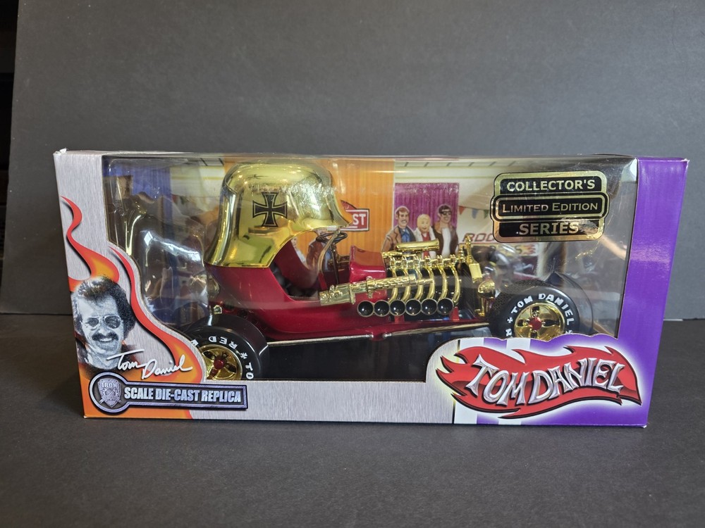 Tom Daniel Collector’s Limited Edition Red Baron 1/18 Gold Trim RARE!