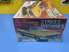 AMT ERTL Street Machines ’70 Dodge Challenger R/T #6537 Sealed NEW