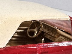 PONTIAC GTO 1965 Built Up Red and White Vintage Assembled Model Car 1:25 Scale
