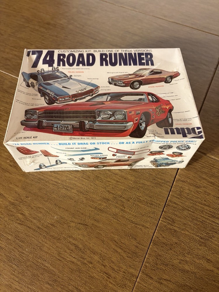 RARE SEALED MPC 1974 PLYMOUTH ROAD RUNNER 1/25 SCALE MODEL CAR. THREE VERSIONS.