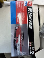 1999 AMT / ERTL ’58 Edsel Pacer 1/25 Scale Plastic Model (MPN 30032