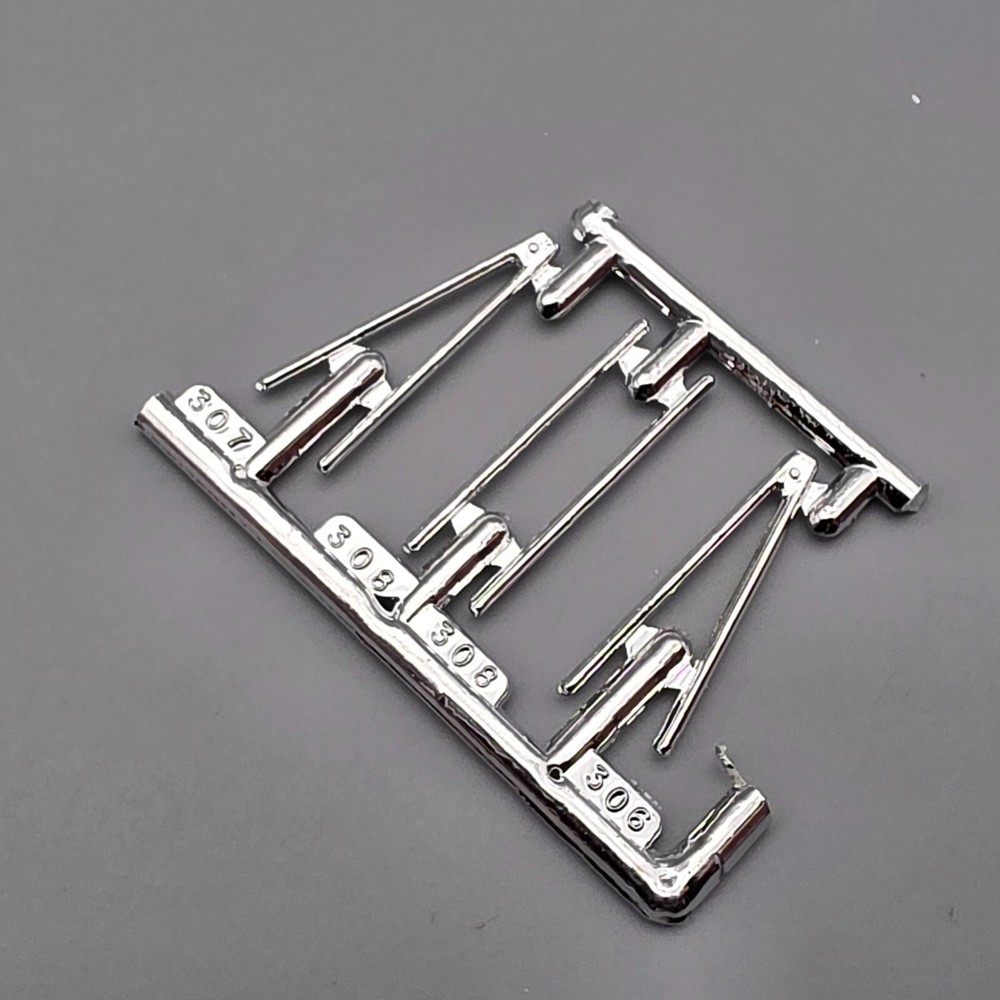 AMT 1/25 McLaren M16 C/D Parts Kit Bash Chrome Engine Mounts