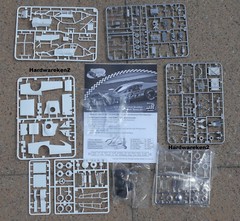 DONOR KIT – ASPHALT MODIFIED RACE CAR WHITE KIT – NO DECALS – 1/25