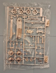 Revell 1957 Chevy Kit # 85-0871 Open Box Sealed Bags 1:24 Complete