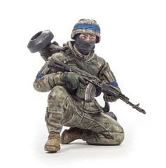HF771 1/35 Ukranian Hunters (3 Figs) & AFV Club AF35355 FGM-148 Javelin Combo