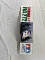 Tamiya 20043 Honda F-1 RA272 model kit