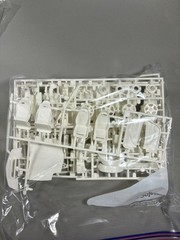 Revell 1/25 scale 2 kit Corvette lot – 2006 Z06 & 1997 Corvette Coupe, Complete