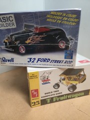 ’32 FORD ROADSTER (Revell open-bagged) ’25 FORD MODEL-T (amt•factorysealed) 1/25
