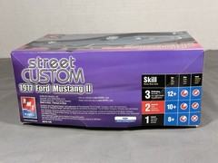 AMT 1/25 Scale Model Kit 1977 Ford Mustang II Fastback Sealed Bags Unbuilt c2005