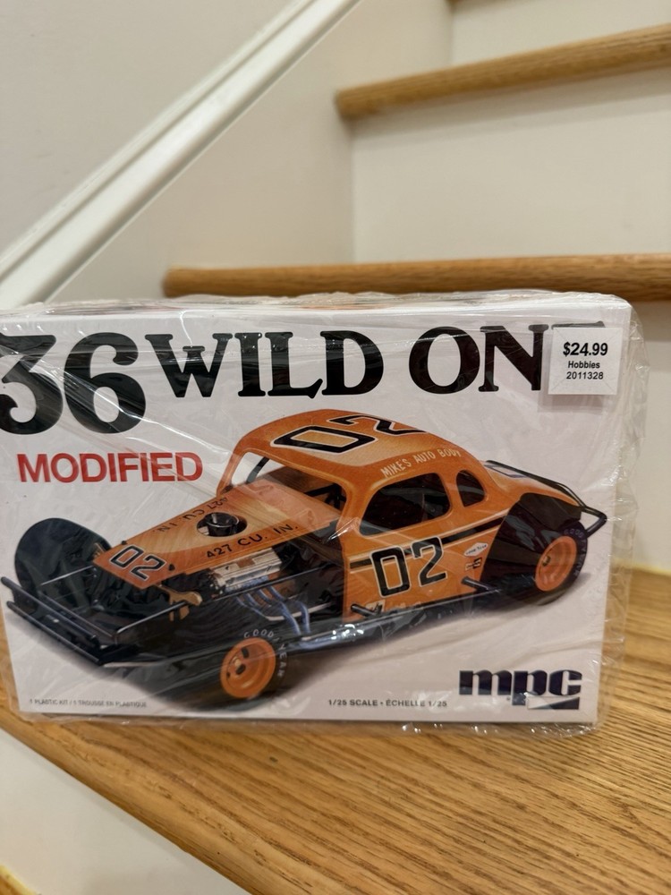 MPC929M/12 ‘36 WILD ONE MODEL KIT-NIB-1/25 SCALE