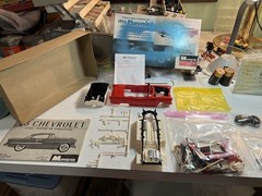 VTG 1963 Monogram 1ST Release 1955 Chevrolet Bel Air Kit # PC83:198 Some Painted