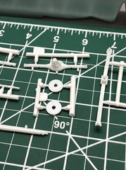 Chevy Rear End W Springs Shocks Gasser Drag Race Hot Rod 1:25 MM LBR Model Parts