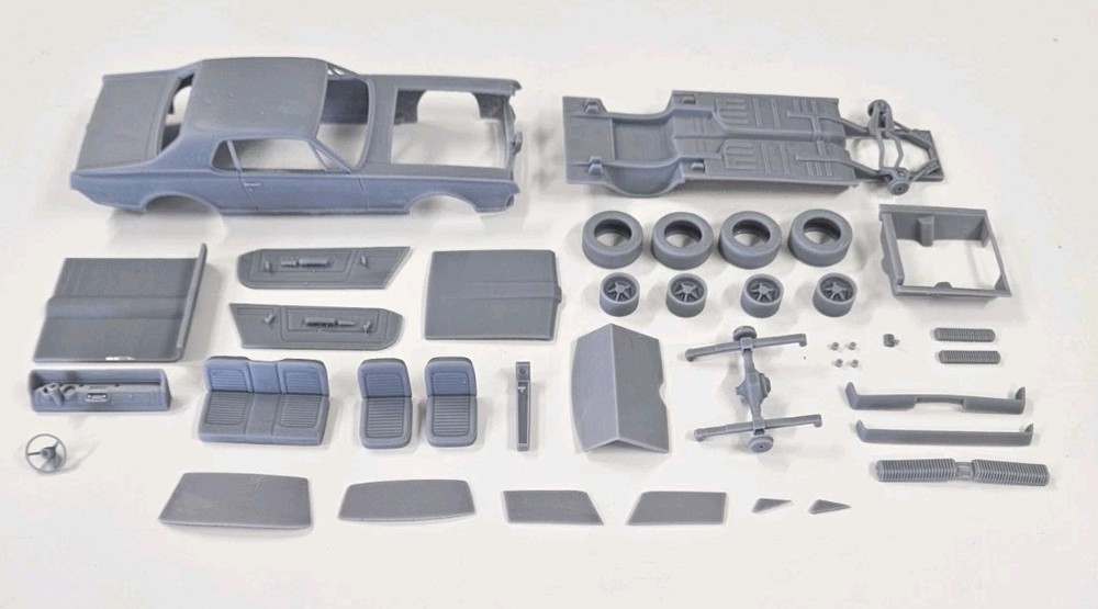 ABS-LIKE RESIN 3D PRINTED 1/25 1967 MERCURY COUGAR FULL KIT
