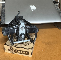 BMW – Ural Boxer Engine replica 1:6 or 1:12 scale with/wo wood stand assembled
