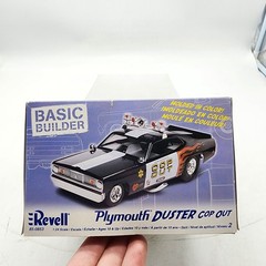 UH Revell 1:24 Plymouth Duster Cop Out Police Car 08-0853 Basic Builder *READ*