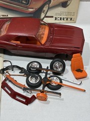 Vintage 1981-87 AMT ERTL 1968 Chevrolet Camaro Z-28 1/25 Model Glue Bomb