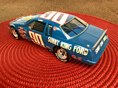 MONOGRAM 1/24 SUNNY KING #90 ’85 T-BIRD STOCK CAR FACTORY BUILT BOX ART MODEL