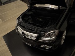 1/18 Paul’s Model Art MINICHAMPS Mercedes Benz GL Klasse