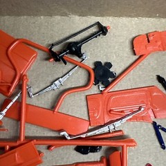 Model Kit Mud Slinger 4×4 Parts lot – Looks to be almost all there