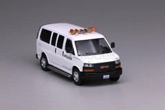 For 596 1:64 White GMC Express 3500 Police Van Diecast Display Gift Collection