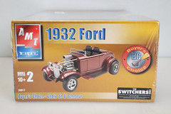 AMT ERTL 1932 Ford Car Buyer’s Choice Switchers 1/25 Model Kit 38017, New Sealed