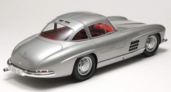 Tamiya America Inc 1/24 Mercedes-Benz 300SL Sports Car TAM24338 New