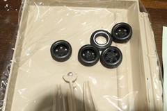 AMT Prestige 1965 Pontiac Bonneville Sealed Inside 1/25