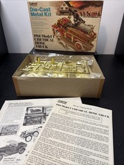 Hubley/Gabriel 1914 Model T Chemical Hose Fire Truck Die-Cast Metal Model Kit