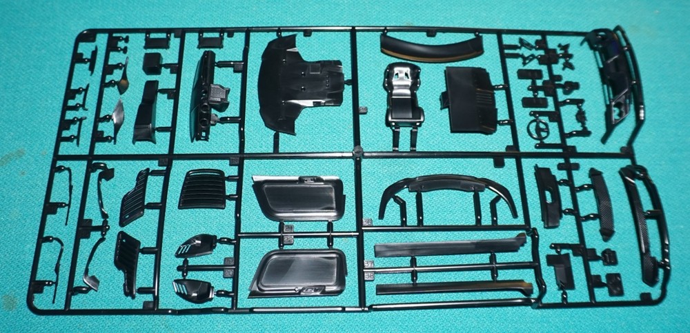 Ford Mustang GT4 Tamiya 1/24 Sprue B Dash Seat Body Mouldings Etc.