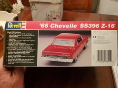 Revell ‘65 Chevelle SS396 Z-16 Model Car Kit New Open Box Complete 7611